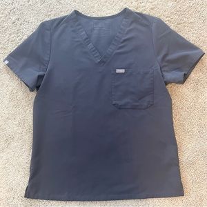 FIGS CHARCOAL CATARINA SCRUB TOP